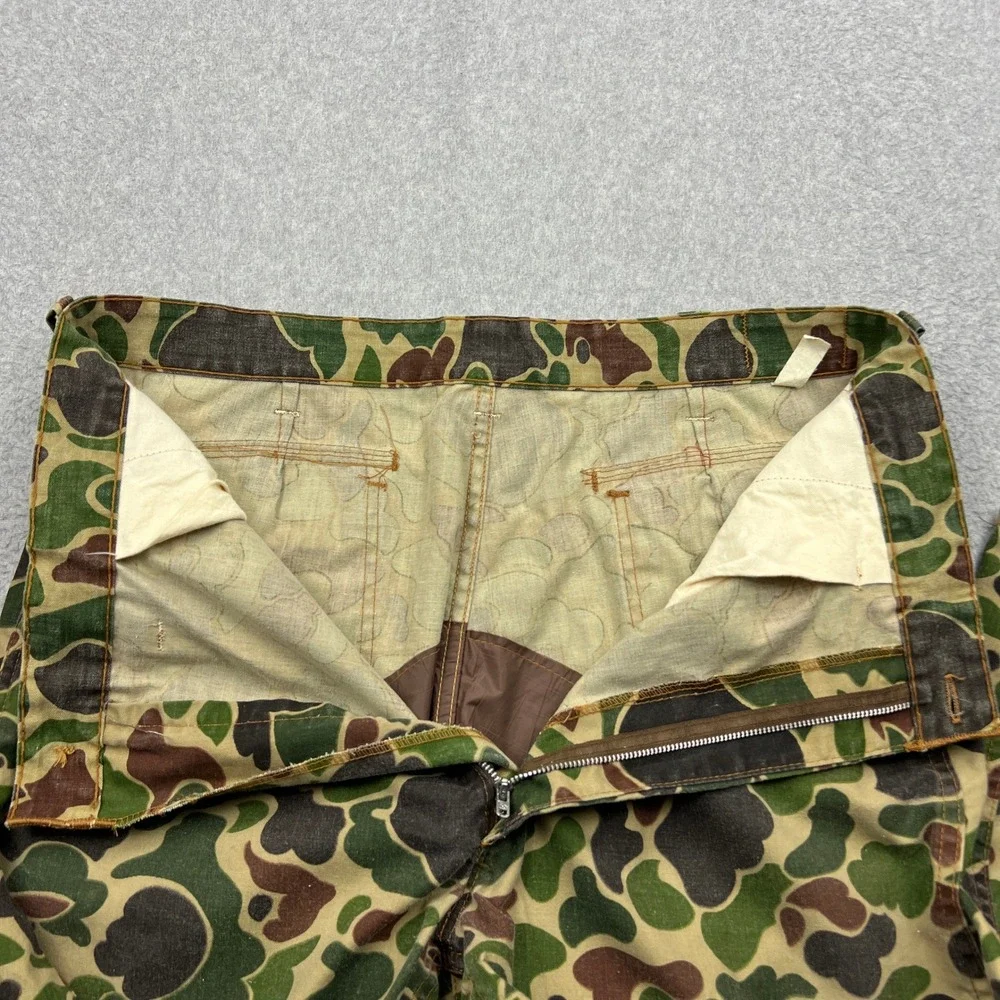 VTG Saf-T-Bak Frog Skin Pants Mens 36x30* Camo Duck Hunt Talon 42 USA Made Retro